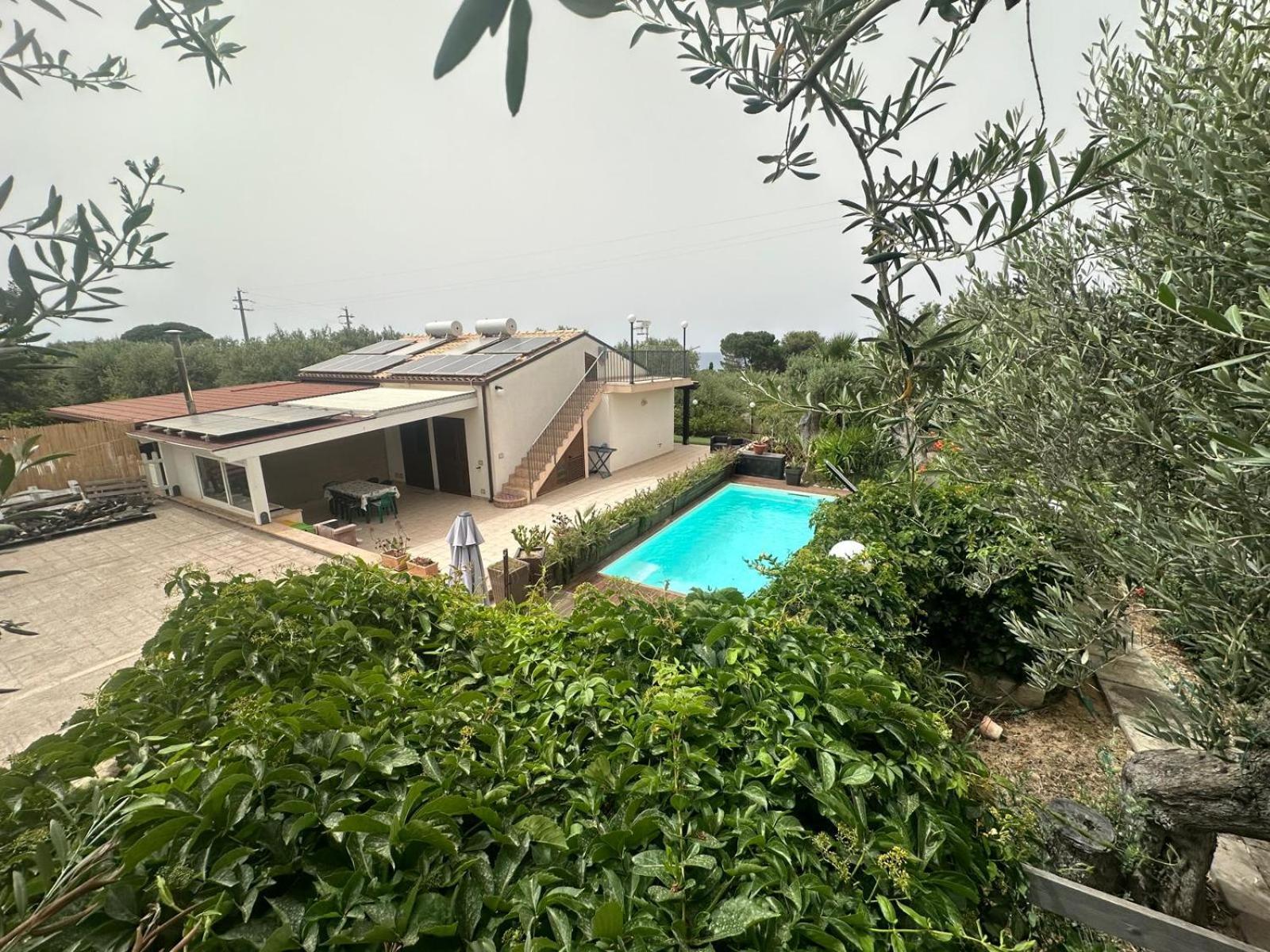Villa Giorgia 切法卢 外观 照片
