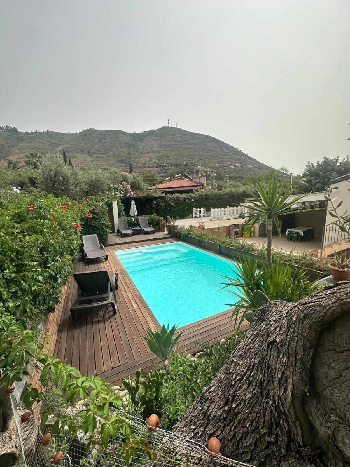 Villa Giorgia 切法卢 外观 照片